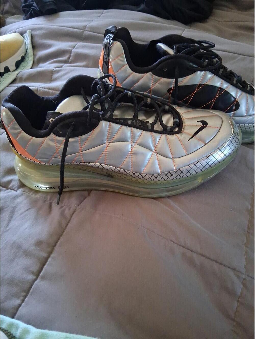 Nike Air Max MX 720-818 Men’s 12 BV5841-001 Metallic Silver Black Orange No Sole